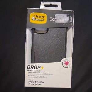 OtterBox Commuter Black Case for iPhone 11 Pro Max/Xs Max